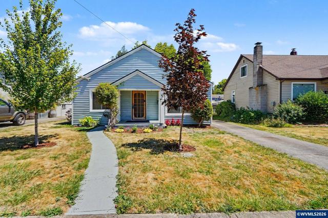 204 24th St NE, Salem, OR 97301