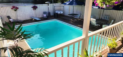1101 Satara Ct NW, Salem, OR 97304