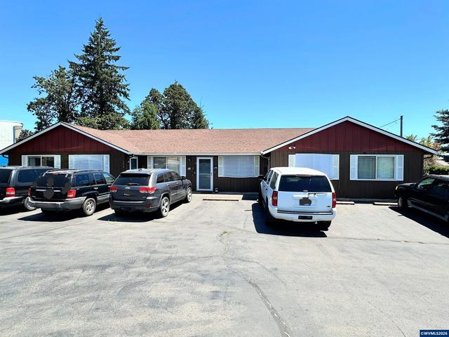 170 SW Levens St, Dallas, OR 97338