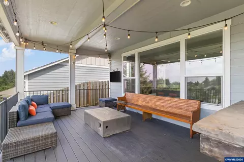 Exterior - 263 Eider Ave SE, Salem, OR 97306 photo 3 of 4