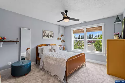 Bedroom - 263 Eider Ave SE, Salem, OR 97306 photo 5 of 6