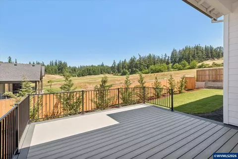 Exterior - 769 Riley Dr, Silverton, OR 97381 photo 4 of 6