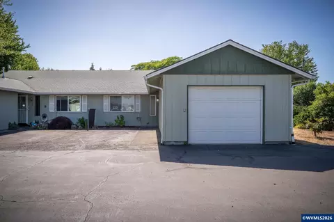 607 32nd Ave SE, Albany, OR 97322