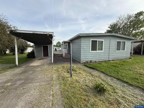 1103 N Springbrook Rd #35, Newberg, OR 97132