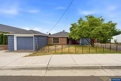 3055 Hollywood Dr NE, Salem, OR 97305