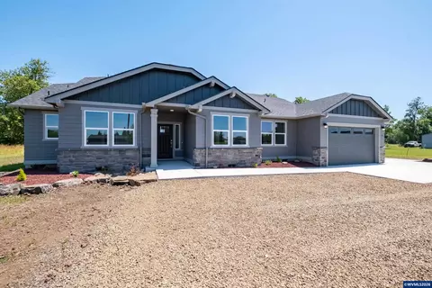 356 E Kisling Ave, Brownsville, OR 97327