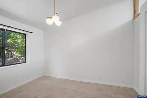 200 Welch St, Silverton, OR 97381 photo 13