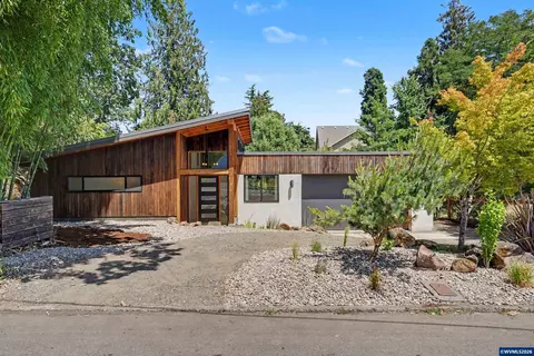 200 Welch St, Silverton, OR 97381 photo 3