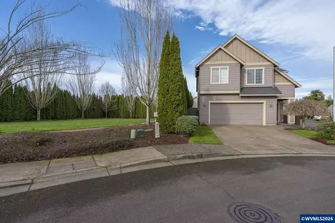 1018 Taurus Lp Lp NE, Keizer, OR 97303