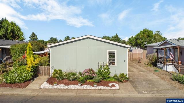 2151 Three Lakes Rd SE # 8, Albany, OR 97322