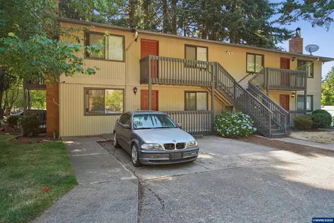 2151 National Ct SE, Salem, OR 97306