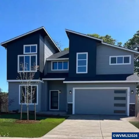 237 NW Newcastle St, Dallas, OR 97338