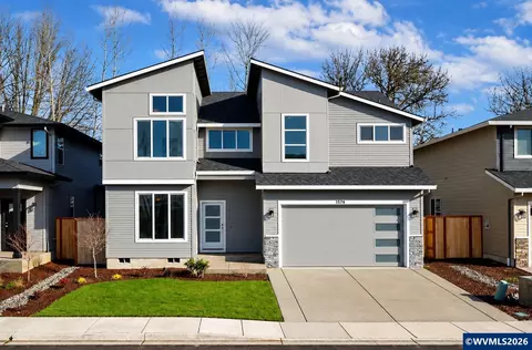 237 NW Newcastle St, Dallas, OR 97338