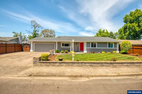 1425 Garden Ct NE, Keizer, OR 97303