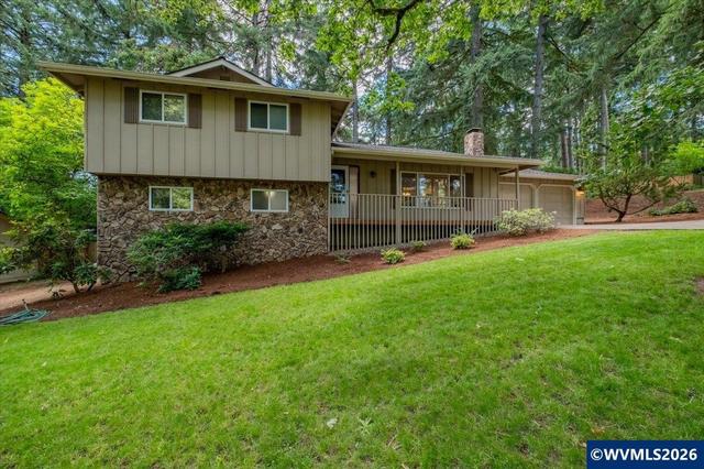 3850 NW Elmwood Dr, Corvallis, OR 97330