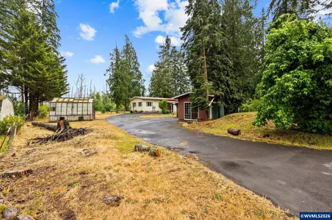 Exterior - 40637 Shoreline Dr, Lyons, OR 97358 photo 2 of 12