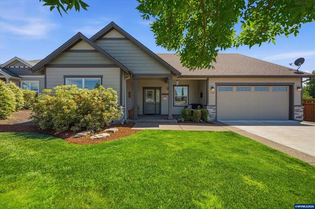 1589 SE Loganberry St, Dallas, OR 97338