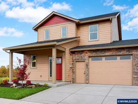 786 Maple St, Independence, OR 97351