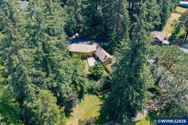 940 Oak Ter, Sweet Home, OR 97386