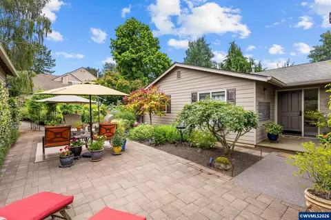 5980 Smoketree Dr SE, Salem, OR 97306