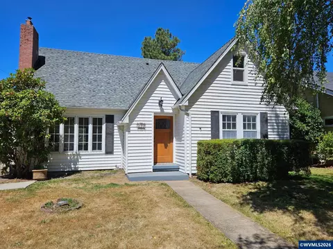399 24th St NE, Salem, OR 97301