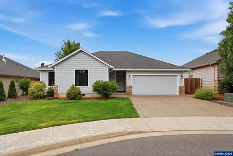 6469 Robin Hood St SE, Salem, OR 97306