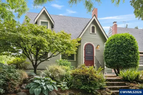 1820 19th St NE, Salem, OR 97301