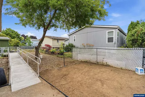 1699 N Terry St #223, Eugene, OR 97402 photo 9