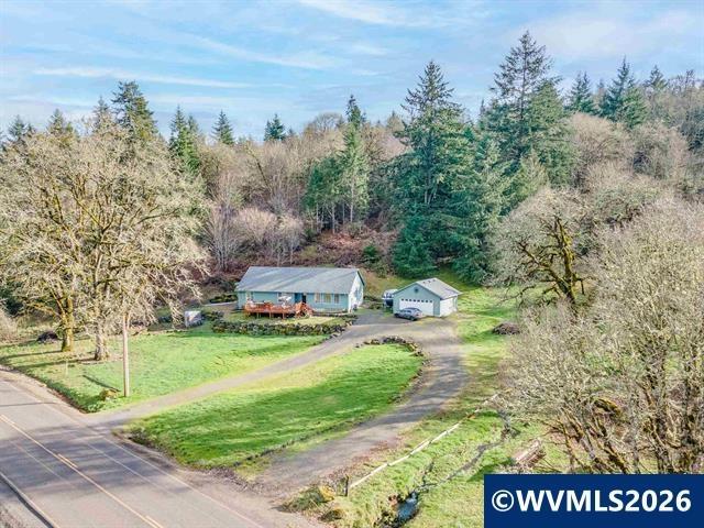 39042 Mount Hope Dr, Lebanon, OR 97355