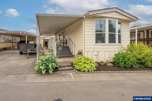 4374 Hazelgreen Rd NE, Salem, OR 97305