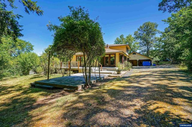 38777 Scravel Hill Rd NE, Albany, OR 97322