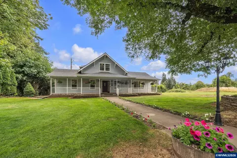 12356 Monitor Mckee Rd Ne Rd, Woodburn, OR 97071