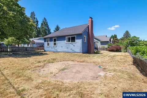 Exterior - 4815 Rickman Rd NE, Keizer, OR 97303 photo 2 of 3