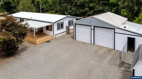 25697 Brush Creek Rd, Sweet Home, OR 97386