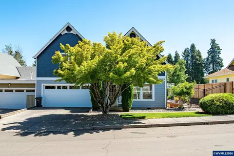 Exterior - 38 Denmark Lp Lp, Silverton, OR 97381 photo 3 of 11