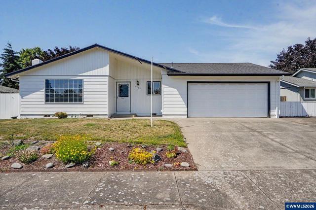 4755 Countess Ct NE, Salem, OR 97301