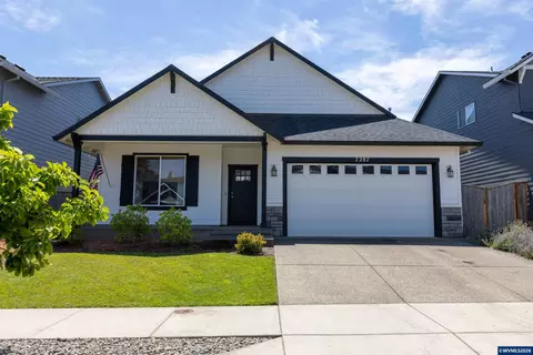 7287 SE Dot St, Corvallis, OR 97330