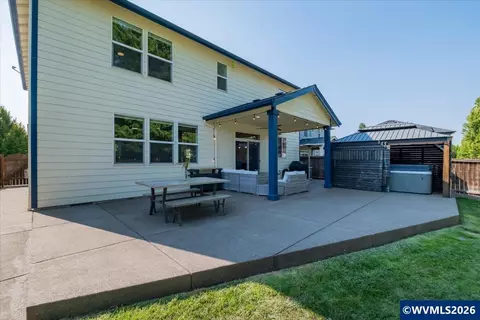 Exterior - 5840 Benevan Ct NE, Keizer, OR 97303 photo 2 of 4