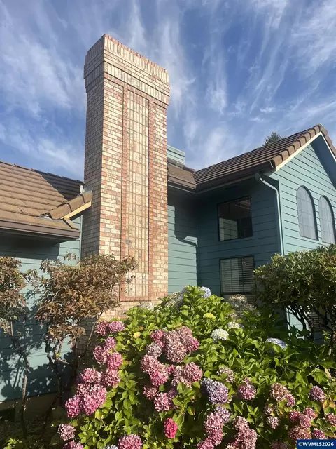 Exterior - 595 W Main St, Sublimity, OR 97385 photo 18 of 19