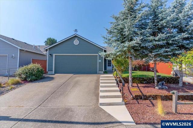 4940 Keiko Ct NE, Salem, OR 97305