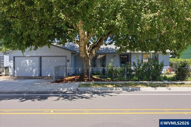 4463 Hayesville Dr NE, Salem, OR 97305