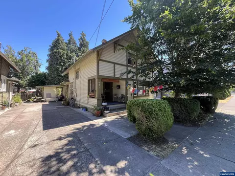421 SW 11th St, Corvallis, OR 97333