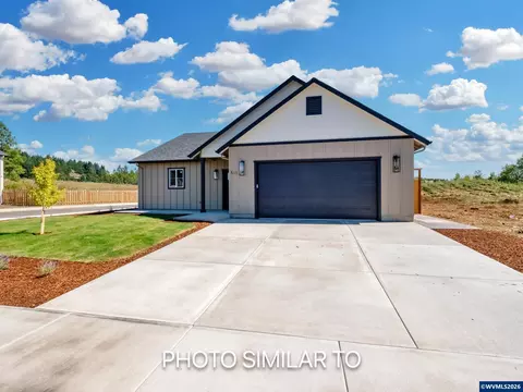 541 SW Rose Ave, Dallas, OR 97338