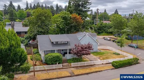 380 Owens St S, Salem, OR 97302