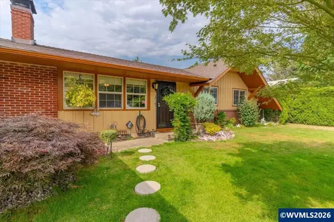 37163 Pony Ln, Lebanon, OR 97355