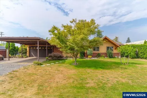 37163 Pony Ln, Lebanon, OR 97355