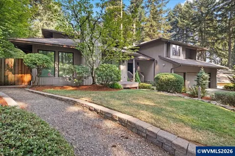 4262 Elf Ave SE, Salem, OR 97302