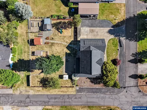 View/Area - 764 3rd St, Lyons, OR 97358 photo 2 of 6