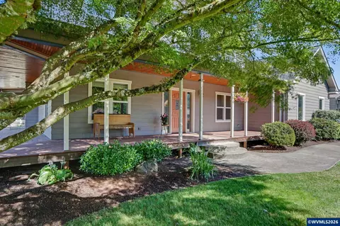 Exterior - 764 3rd St, Lyons, OR 97358 photo 3 of 13