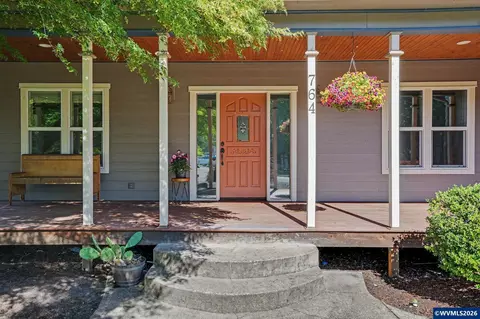 Exterior - 764 3rd St, Lyons, OR 97358 photo 5 of 13